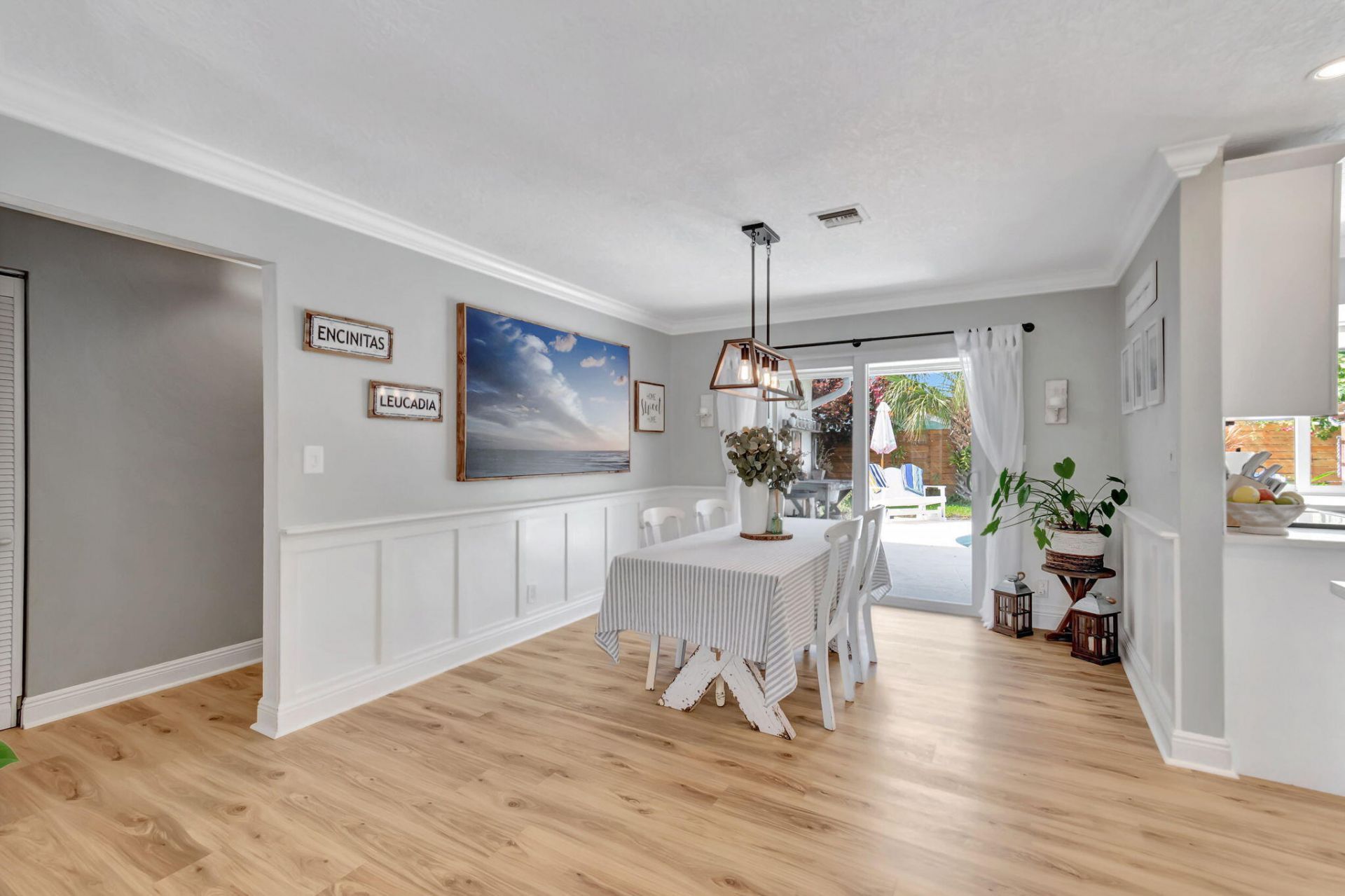 1066 SW 25th Way, Boynton Beach, FL 33426 Photo
