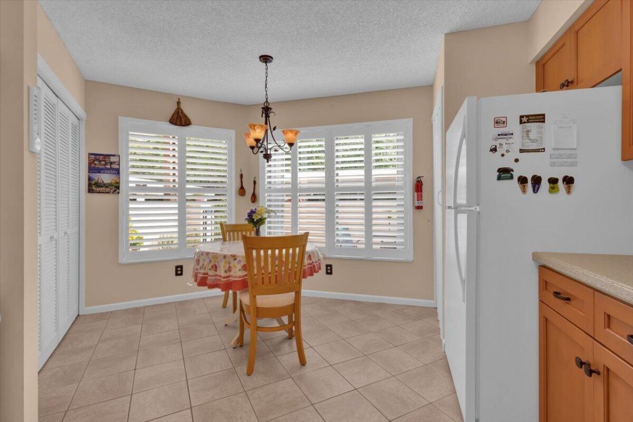 6050 SE Martinique Drive, Unit 102, Stuart, FL 34997 Photo
