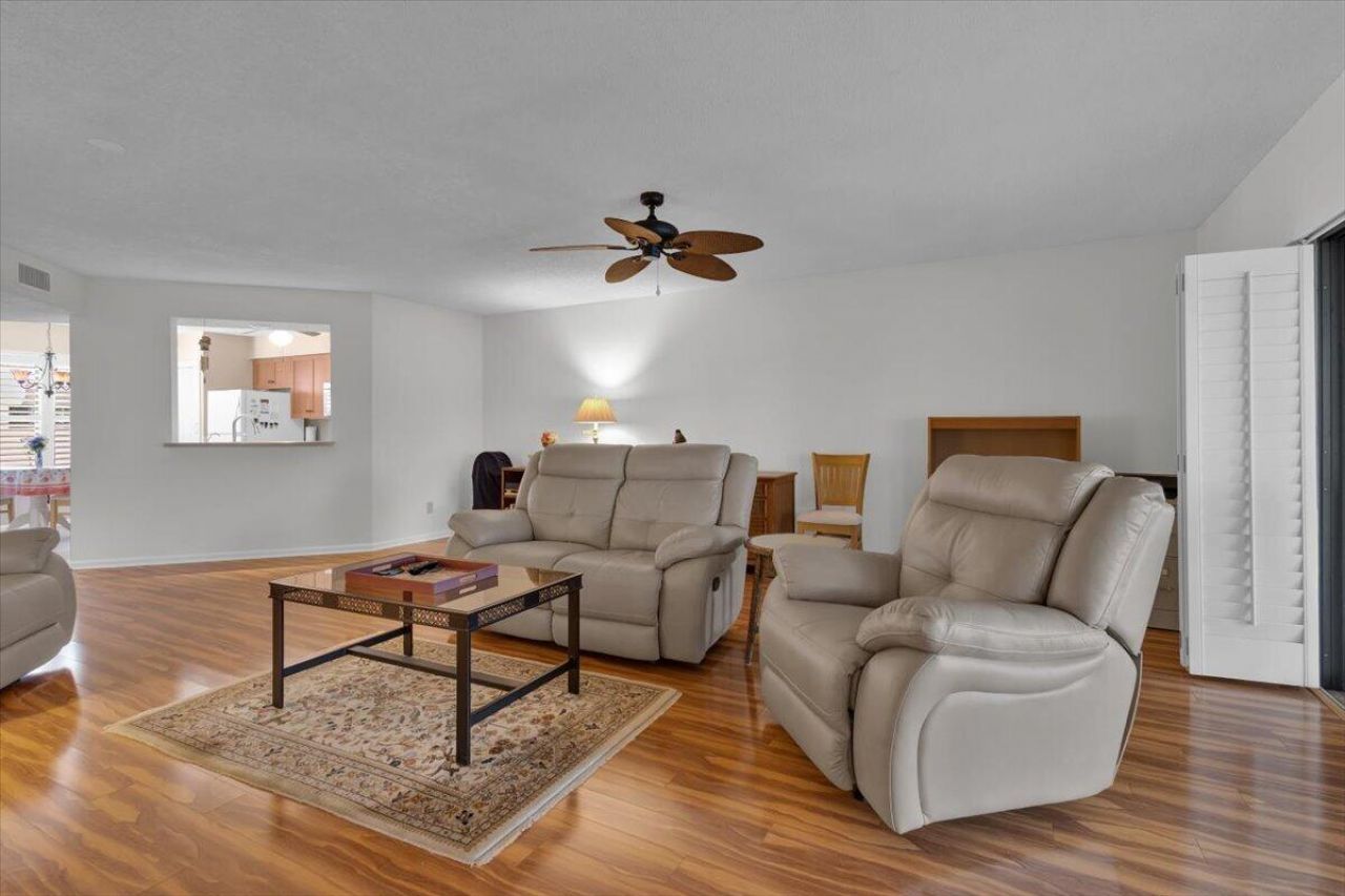 6050 SE Martinique Drive, Unit 102, Stuart, FL 34997 Photo
