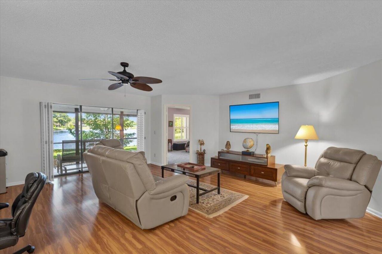 6050 SE Martinique Drive, Unit 102, Stuart, FL 34997 Photo