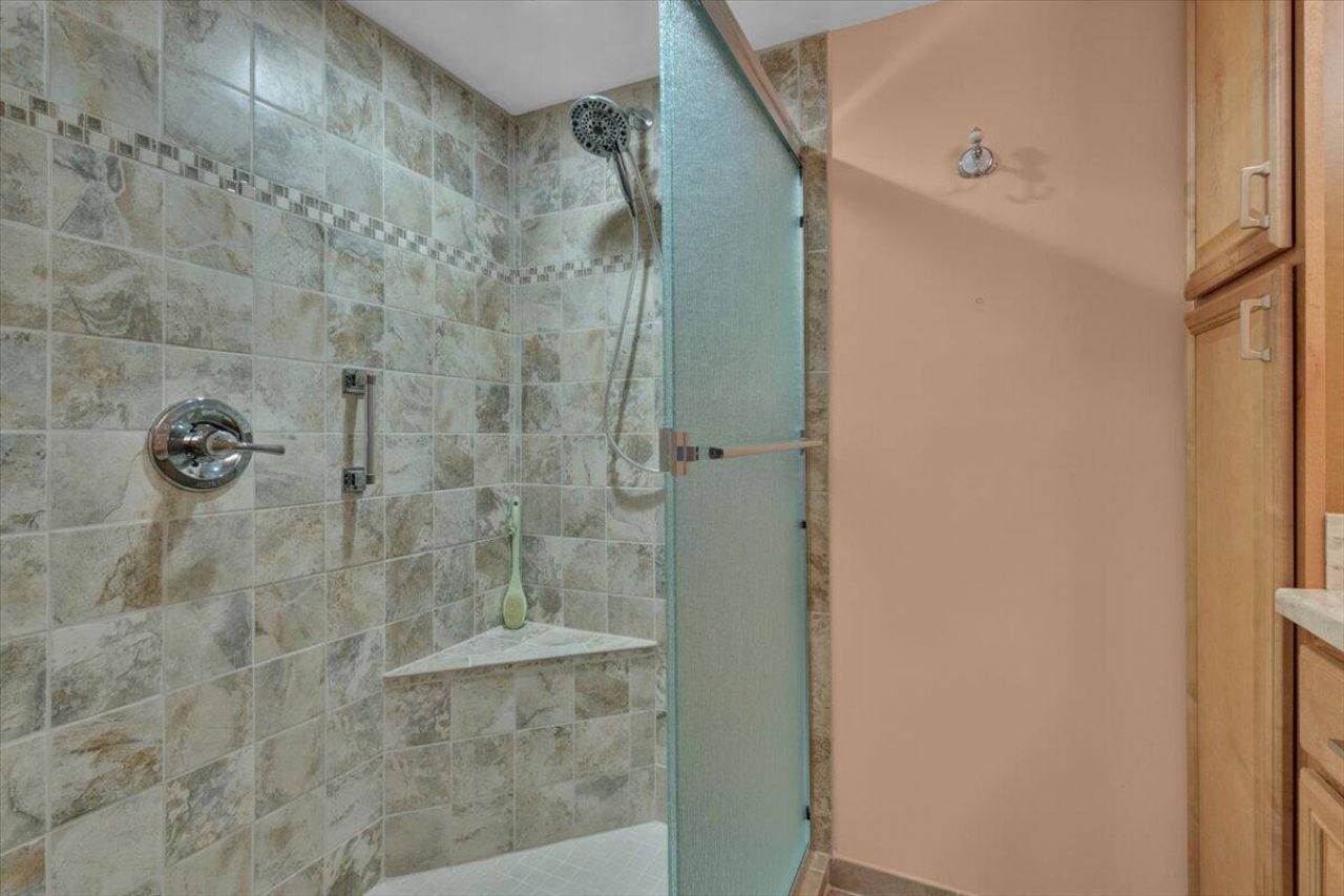 6050 SE Martinique Drive, Unit 102, Stuart, FL 34997 Photo