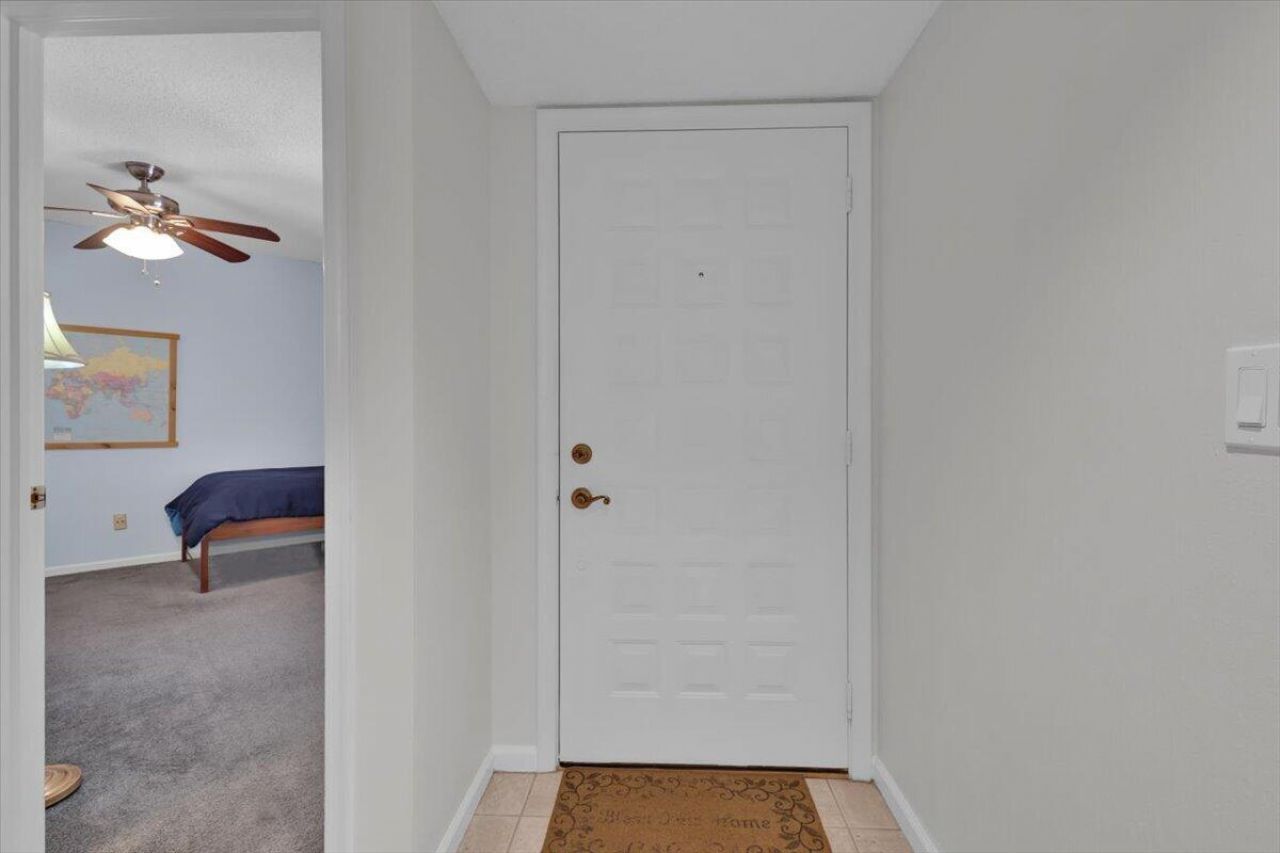 6050 SE Martinique Drive, Unit 102, Stuart, FL 34997 Photo
