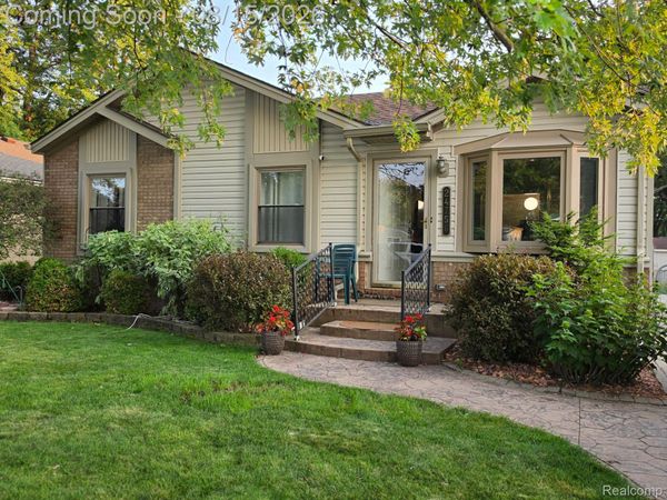 24756 NE Cottrell Road, Harrison Township, Mi 48045