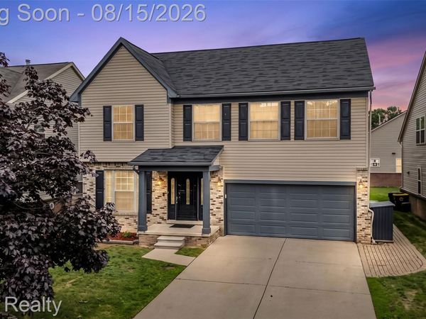 5930 Rolling Ridge Drive, Trenton, Mi 48183