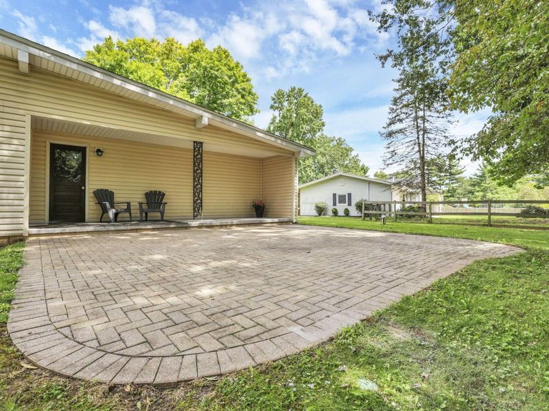 2185 Sunnyhill Drive NE, Lancaster, OH 43130 Photo 13