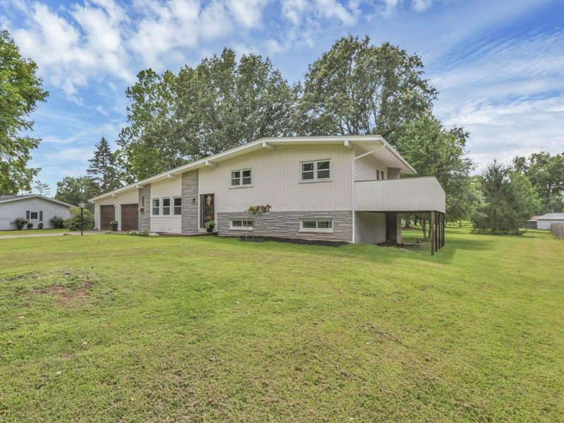 2185 Sunnyhill Drive NE, Lancaster, OH 43130 Photo 7