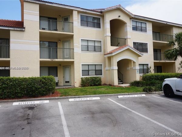 630 S Park Rd, Unit 27-3, Hollywood, FL 33021