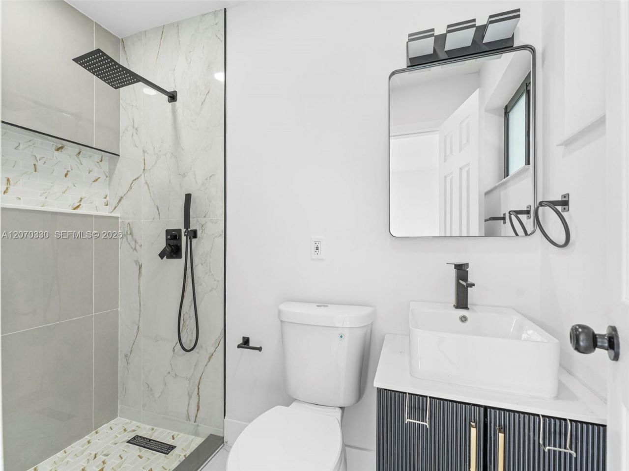 2500 SW 23rd Ter , Miami, FL 33145 Photo