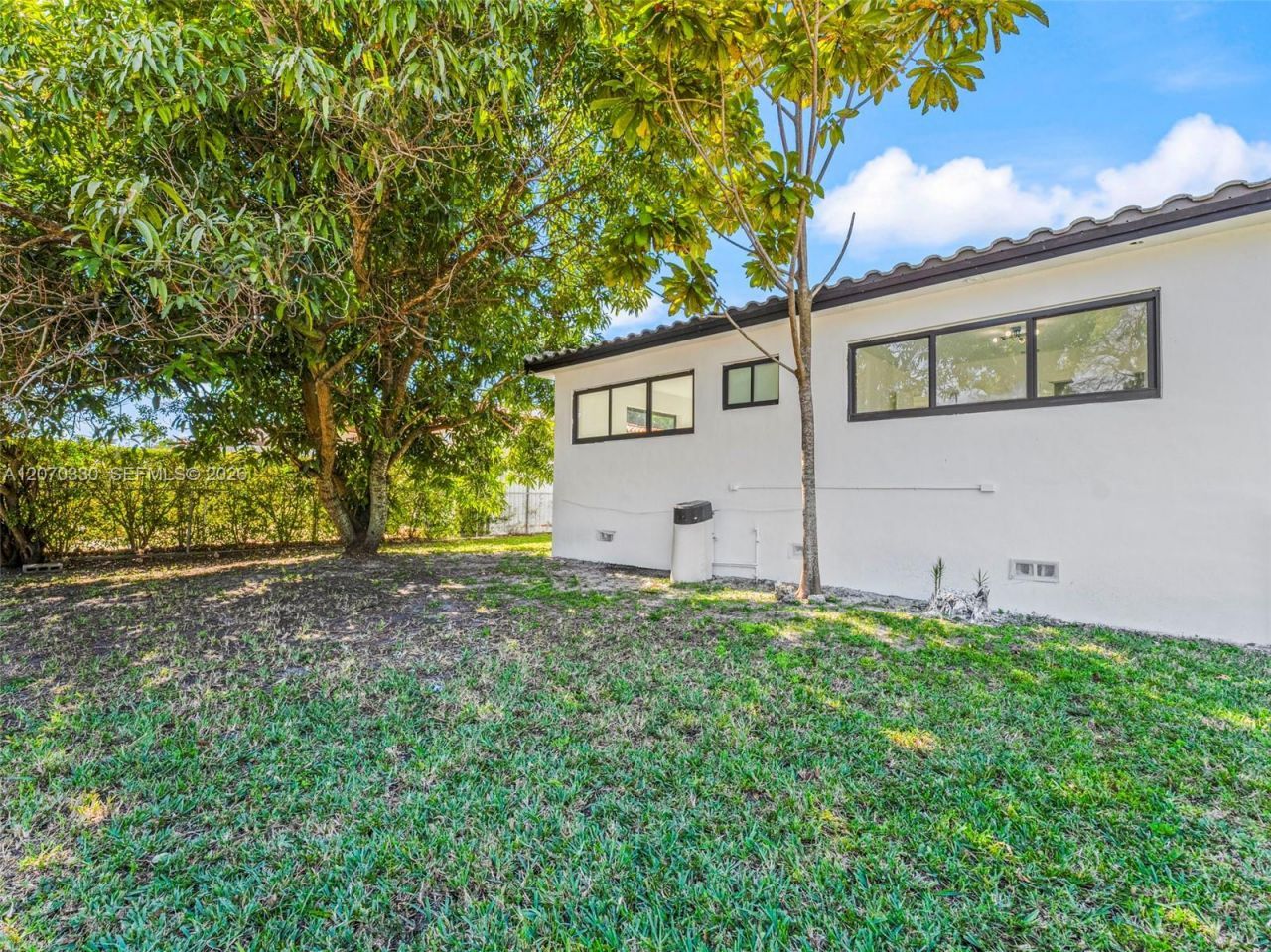 2500 SW 23rd Ter , Miami, FL 33145 Photo