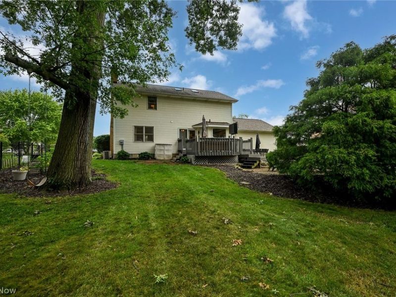 829 Dan Avenue, Canal Fulton, OH 44614 Photo 10