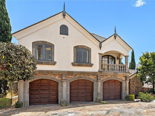 108 Kings Place, Newport Beach, CA 92663