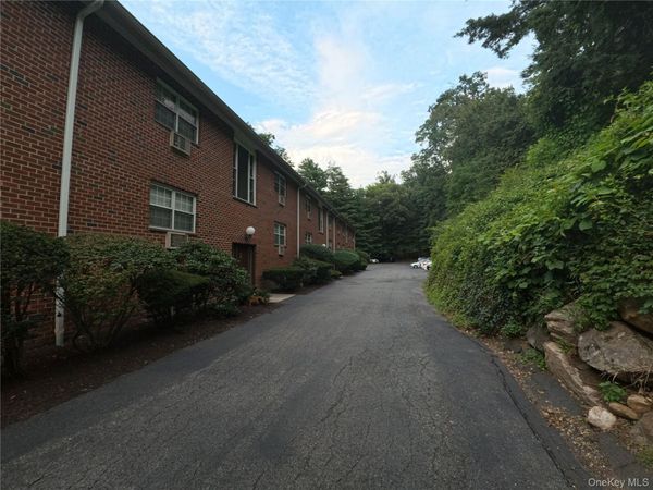 6 Dove Court, Unit M, Croton-on-Hudson, NY 10520