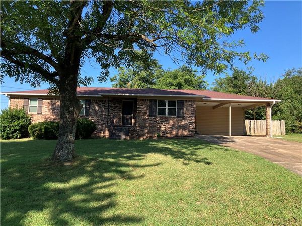 3956 Perry Street , Harrison, AR 72601