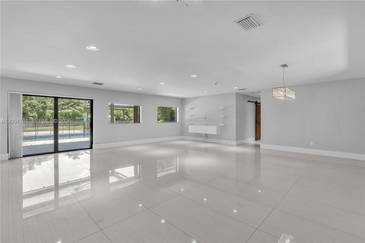 2700 SW 116th Ave, Davie, FL 33330 Photo