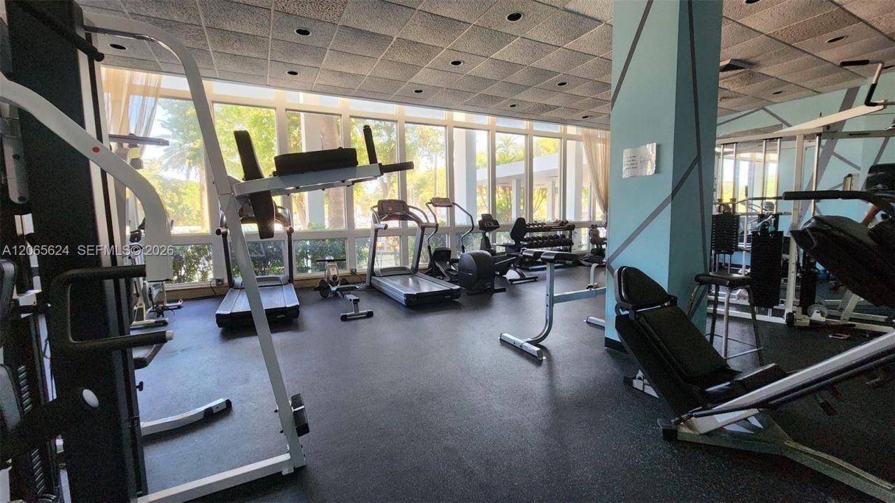7441 Wayne Ave , Unit 3D, Miami Beach, FL 33141 Photo