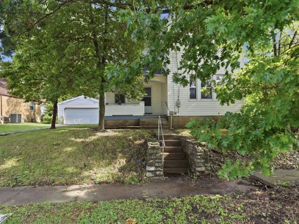 1530 Kinney Avenue, Springdale, OH 45231