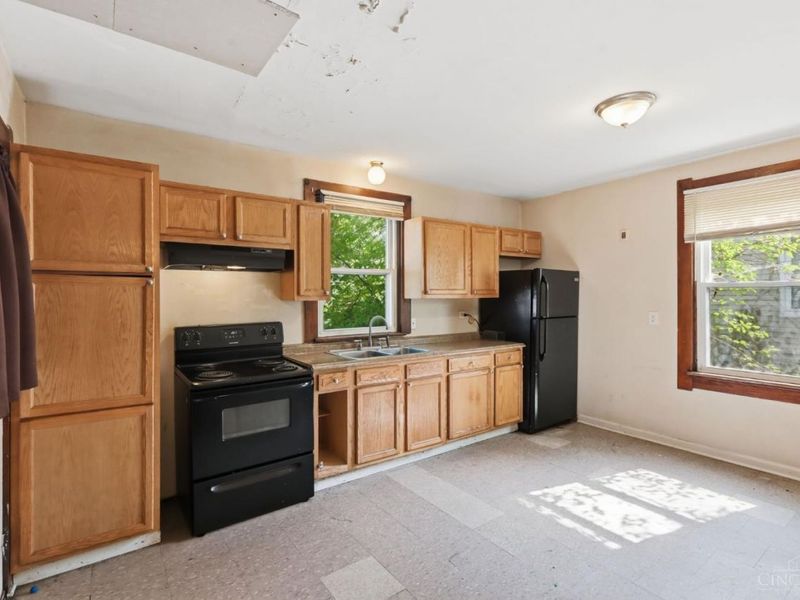 1530 Kinney Avenue, Springdale, OH 45231 Photo 6