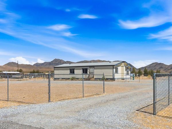 4550 W Horn Road, Pahrump, NV 89048