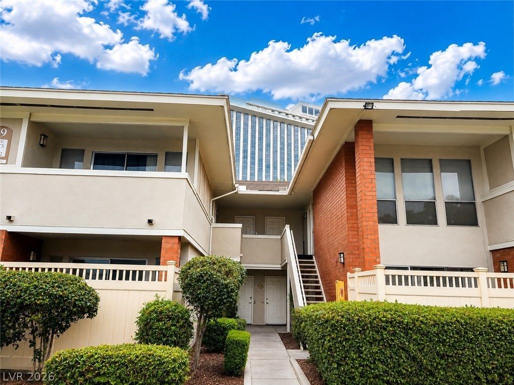 2831 Geary Place, Unit 2929, Las Vegas, NV 89109 Main Photo