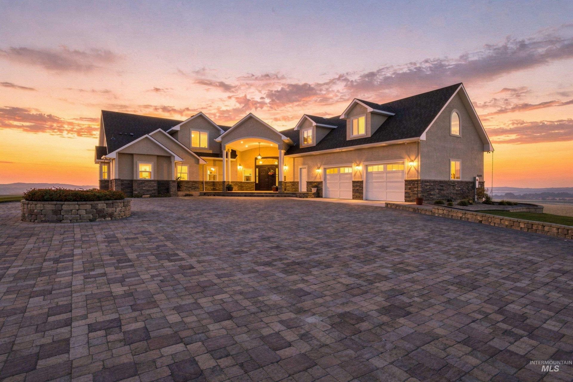 23250 Graphic Ln, Wilder, ID 83676 Main Photo