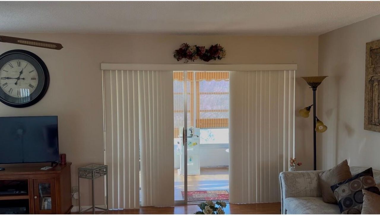 725 Lori Drive, Unit 313, Palm Springs, FL 33461 Photo