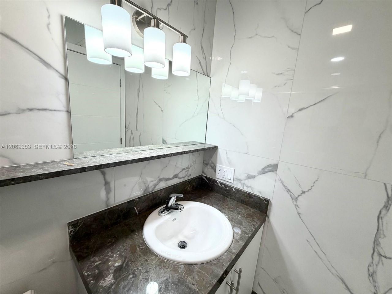 931 SW 82nd Ave , Unit 3, Miami, FL 33144 Photo