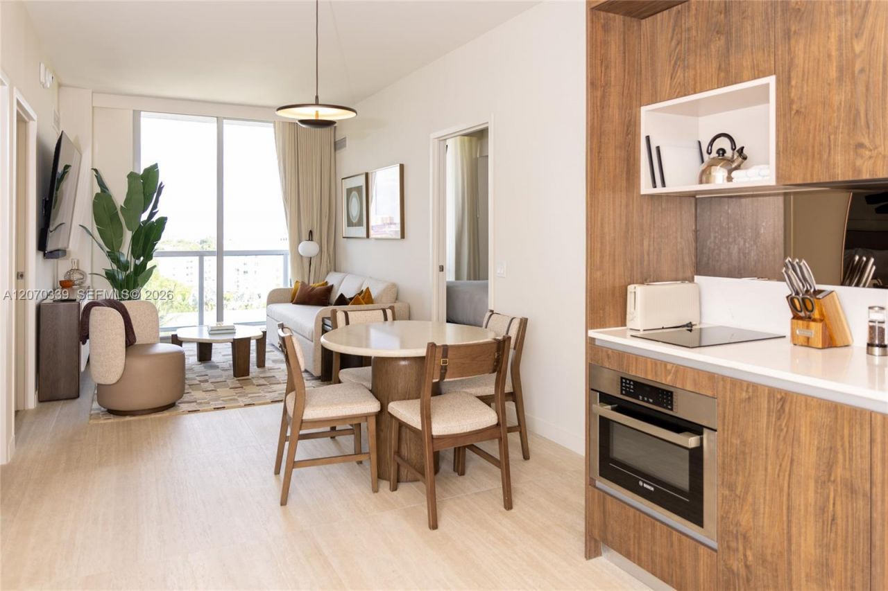 1611 SW 2 Ave, Unit 709, Miami, FL 33129 Photo