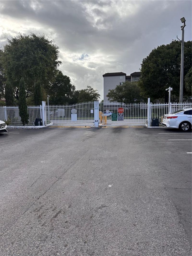 7999 SW 152nd Ave , Unit 608-6, Miami, FL 33193 Photo