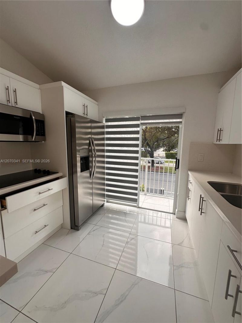 7999 SW 152nd Ave , Unit 608-6, Miami, FL 33193 Photo