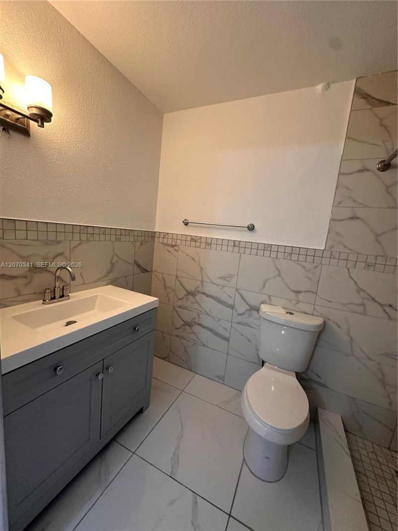 7999 SW 152nd Ave , Unit 608-6, Miami, FL 33193 Photo