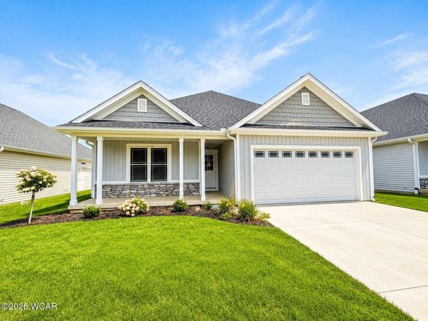 206 Eagles Point Street E, Lima, OH 45807