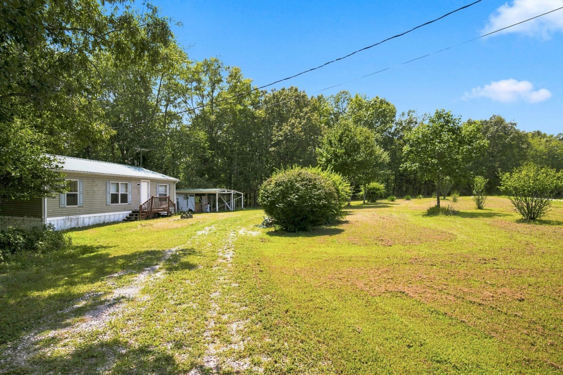 2425 Woods Valley Rd , Cumberland Furnace, TN 37051 Main Photo