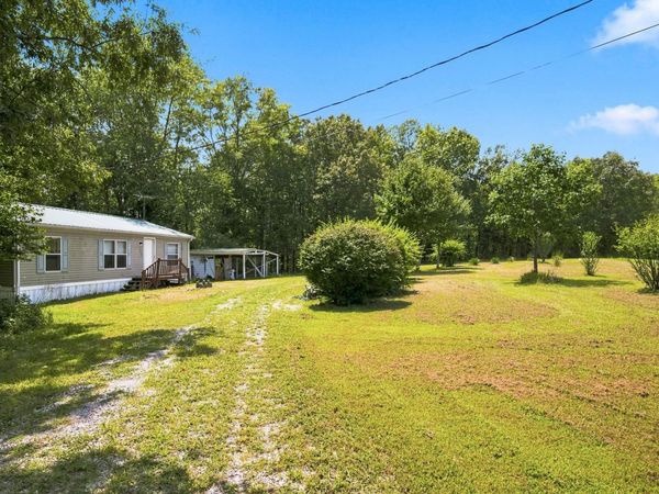 2425 Woods Valley Rd , Cumberland Furnace, TN 37051