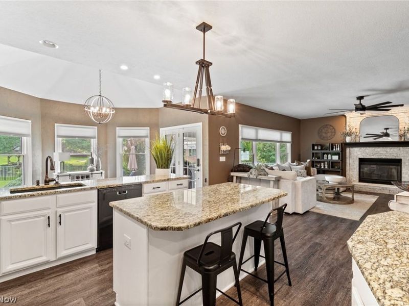 1220 Ashwood Road, Green, OH 44312 Photo 9