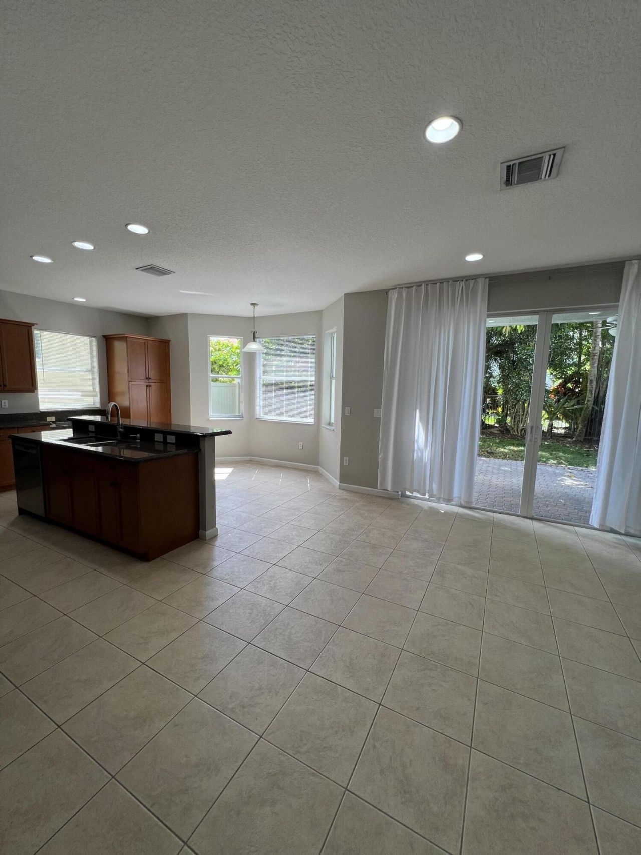 9070 Dupont Place, Wellington, FL 33414 Photo