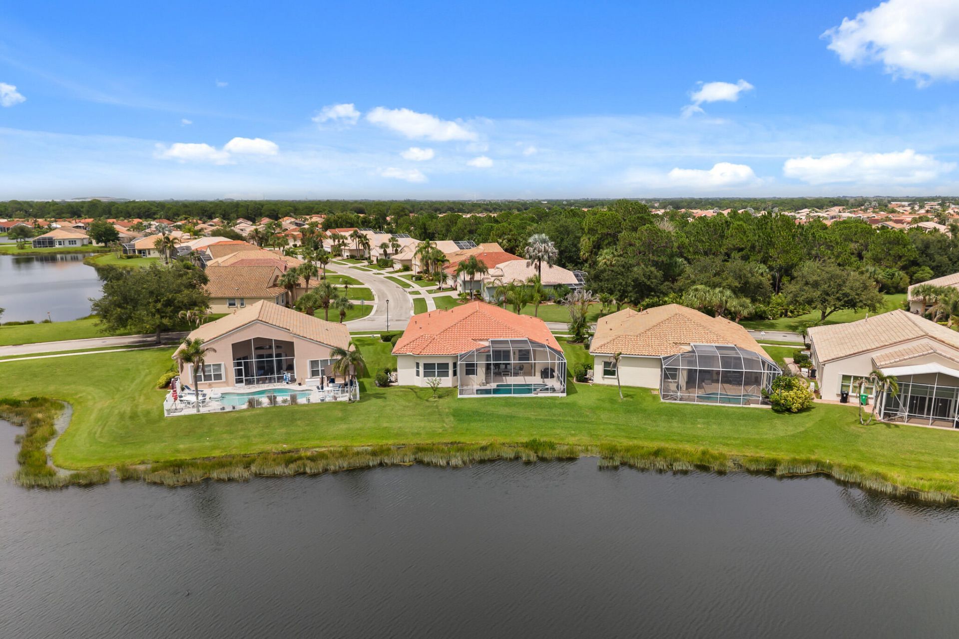 412 NW Aqua Vista Lane, Port Saint Lucie, FL 34986 Photo