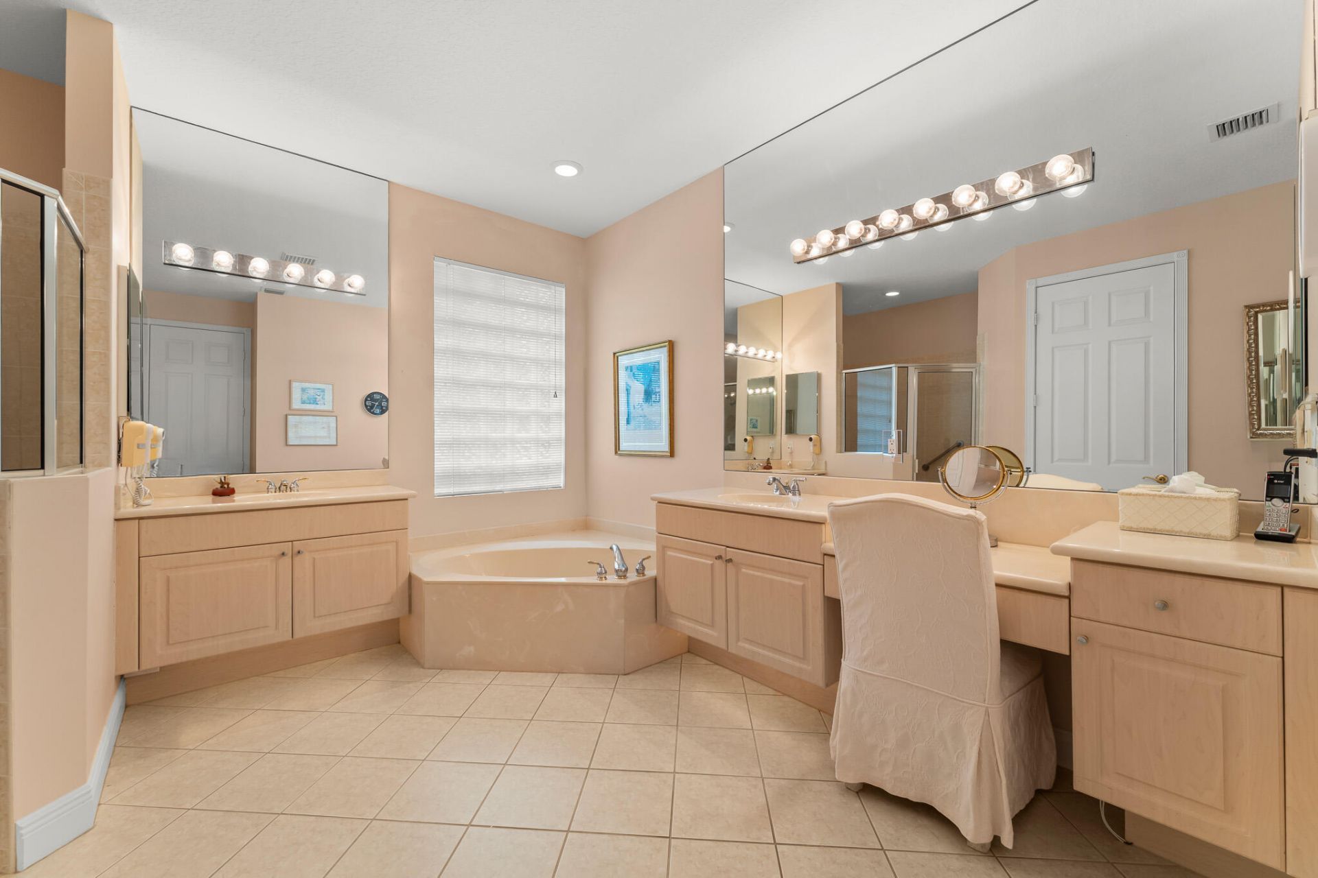 412 NW Aqua Vista Lane, Port Saint Lucie, FL 34986 Photo