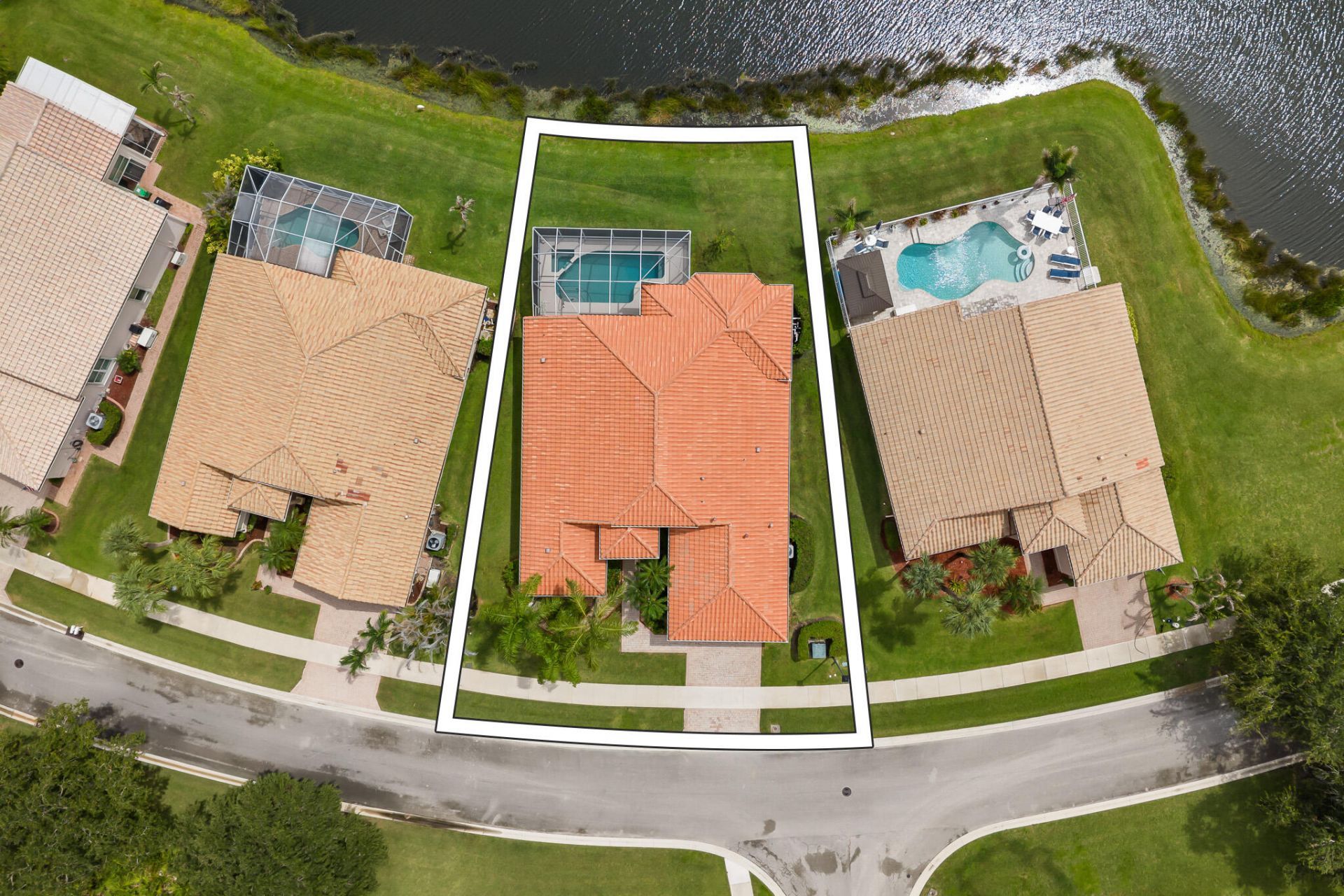 412 NW Aqua Vista Lane, Port Saint Lucie, FL 34986 Photo