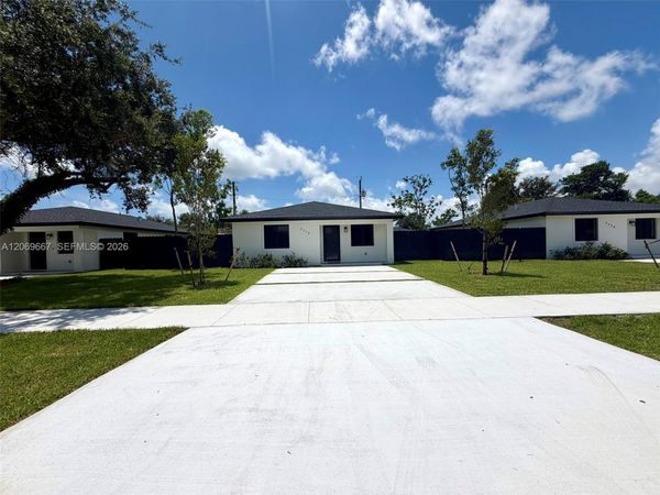 2420 NW 154th St , Unit ., Miami Gardens, FL 33054