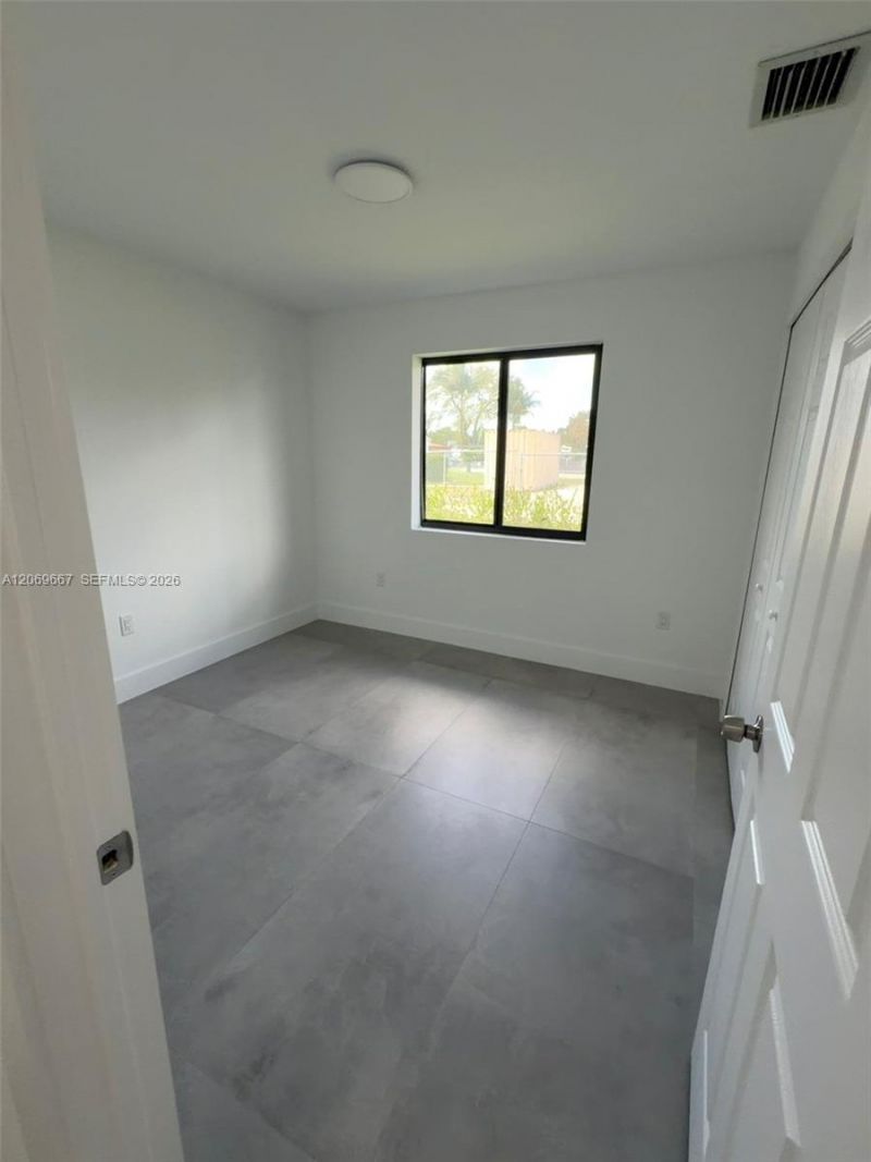 2420 NW 154th St , Unit ., Miami Gardens, FL 33054 Photo