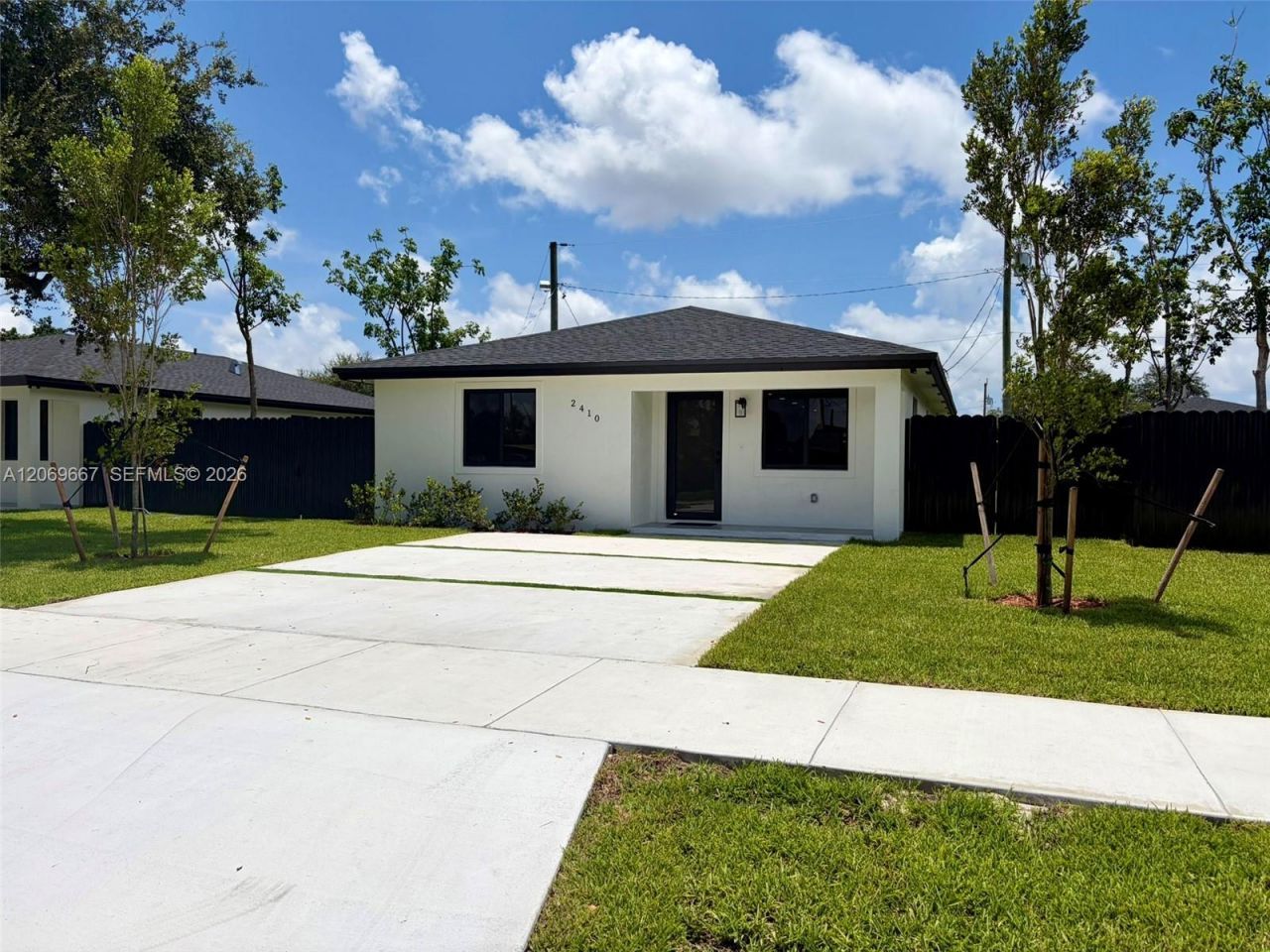 2420 NW 154th St , Unit ., Miami Gardens, FL 33054 Photo