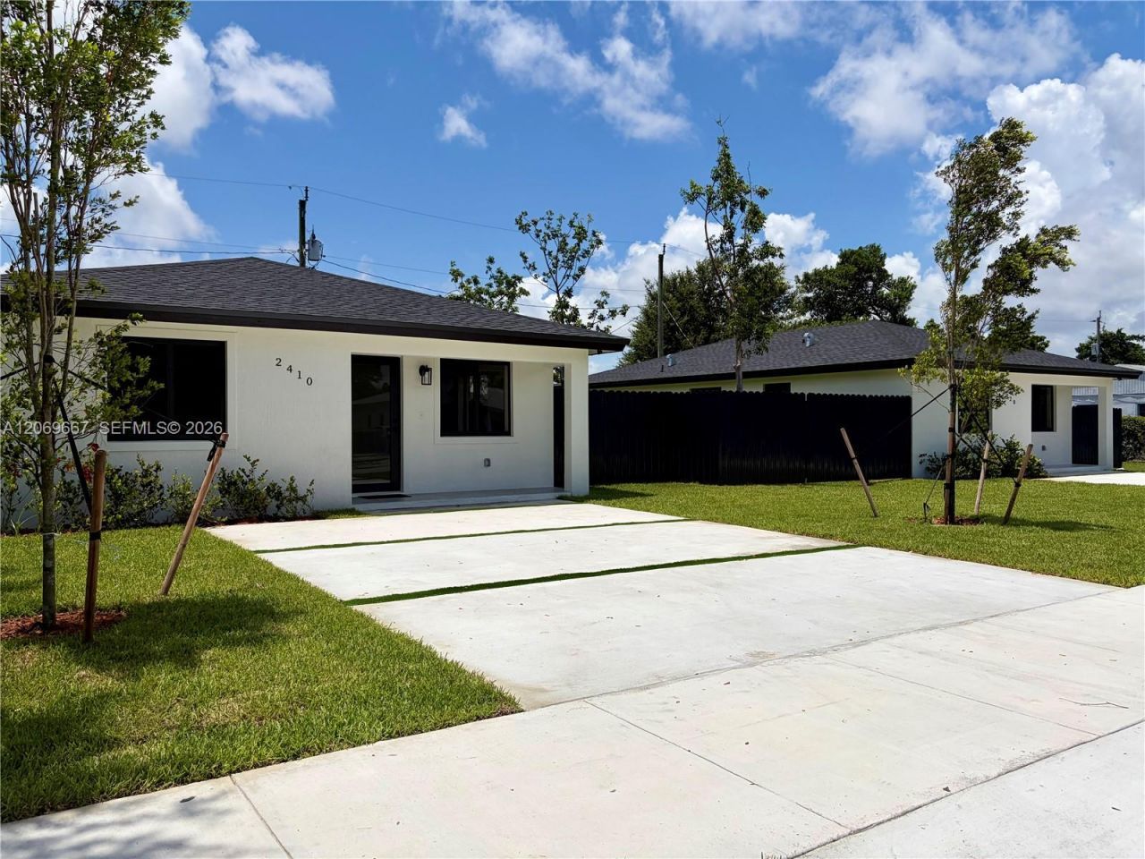 2420 NW 154th St , Unit ., Miami Gardens, FL 33054 Photo