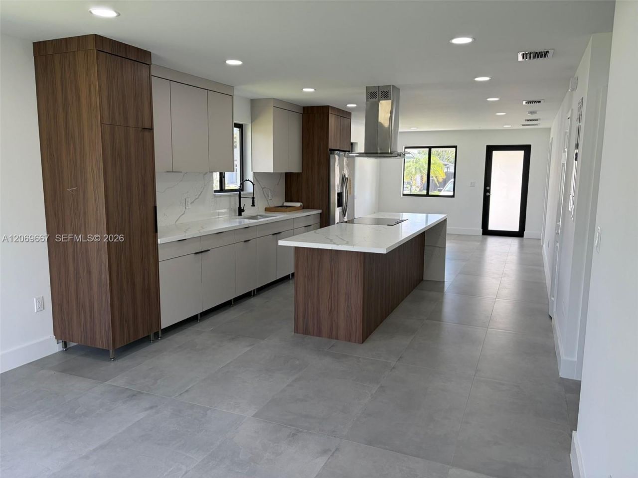2420 NW 154th St , Unit ., Miami Gardens, FL 33054 Photo