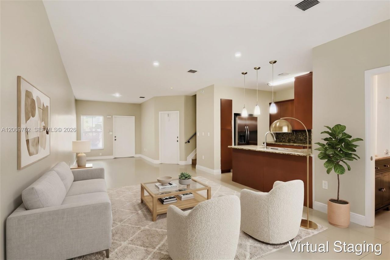 7663 N Southwood, Davie, FL 33328 Photo