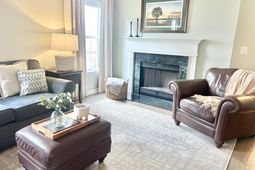 110 Rockdale Lane photo 4