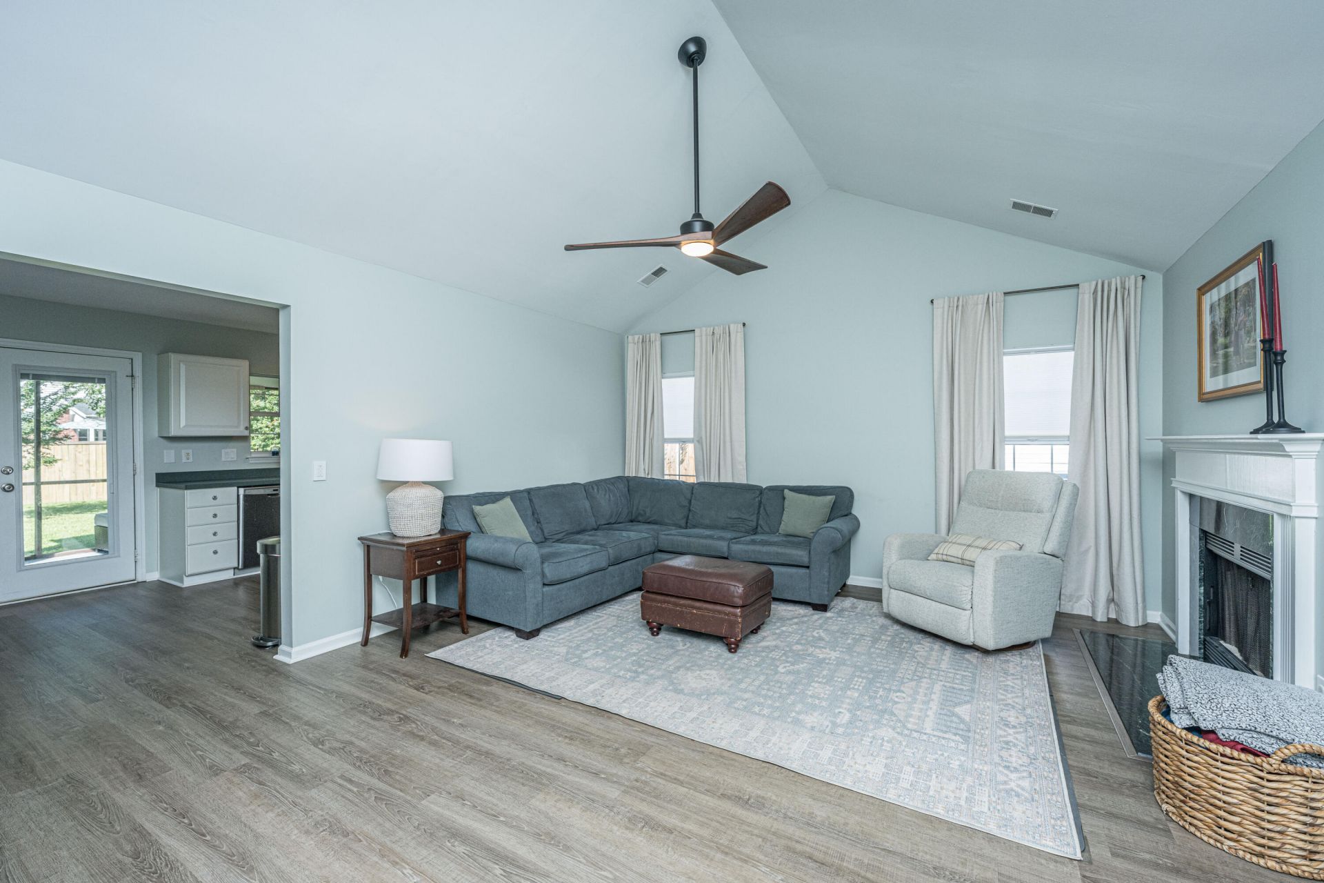110 Rockdale Lane Photo 8
