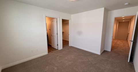 18659 Village Center Drive, Reno, NV 89508 Photo