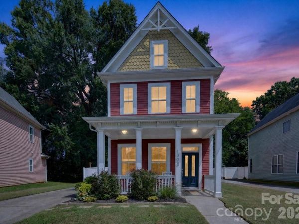 1308 Rising Oak Drive, Charlotte, NC 28206
