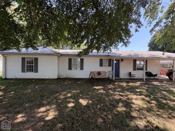 910 alan, Manila, AR 72442