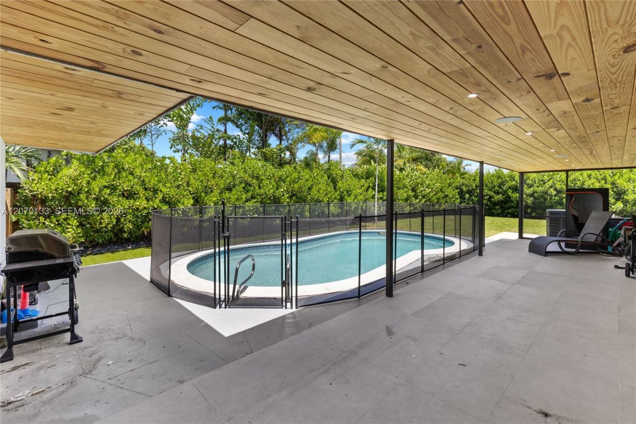200 N 52nd Ave , Hollywood, FL 33021 Photo